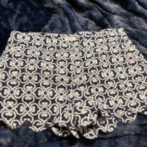 Crown & Ivy Shorts